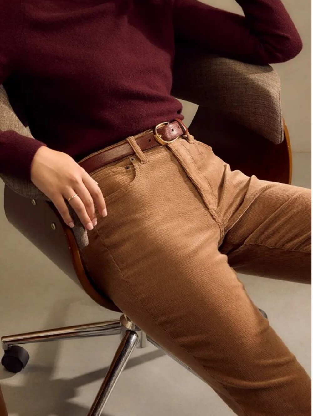 NWT Quince Organic Cotton Women's Straight-Leg Corduroy Pant Warm Brown sz 10. - Picture 5 of 16